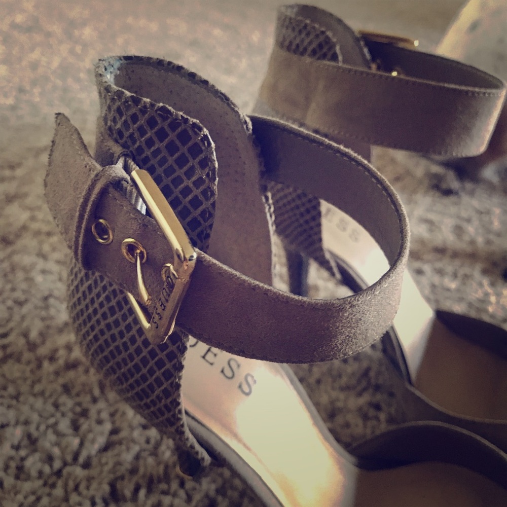 Guess suede heels